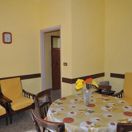 Casa Paolini Апартаменты Пинето